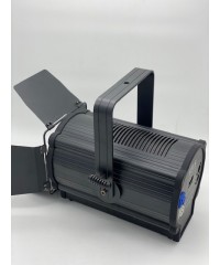 Театральный прожектор STLS  Fresnel led 200w